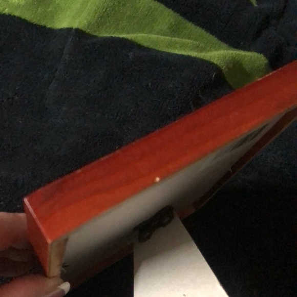 Red hat ladies picture frame hat with hat box shoes heels picture 5x7 - Picture 10 of 10